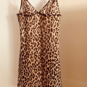 Dolce and Gabbana leopard print nightgown- new